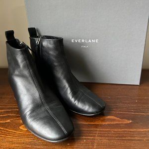 Everlane The Day Ankle Boot Italian Leather in Black, Size 8